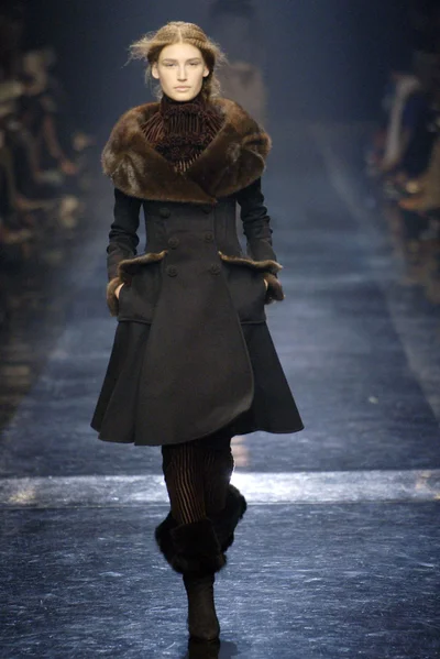 Look 1